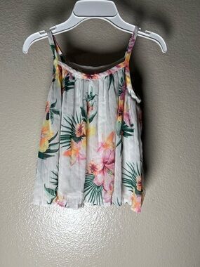 Abercrombie Kids 5/6 Tropical Floral flowy top and flowy skorts.